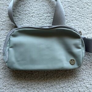 Lululemon everywhere belt bag in seal gray. Like new